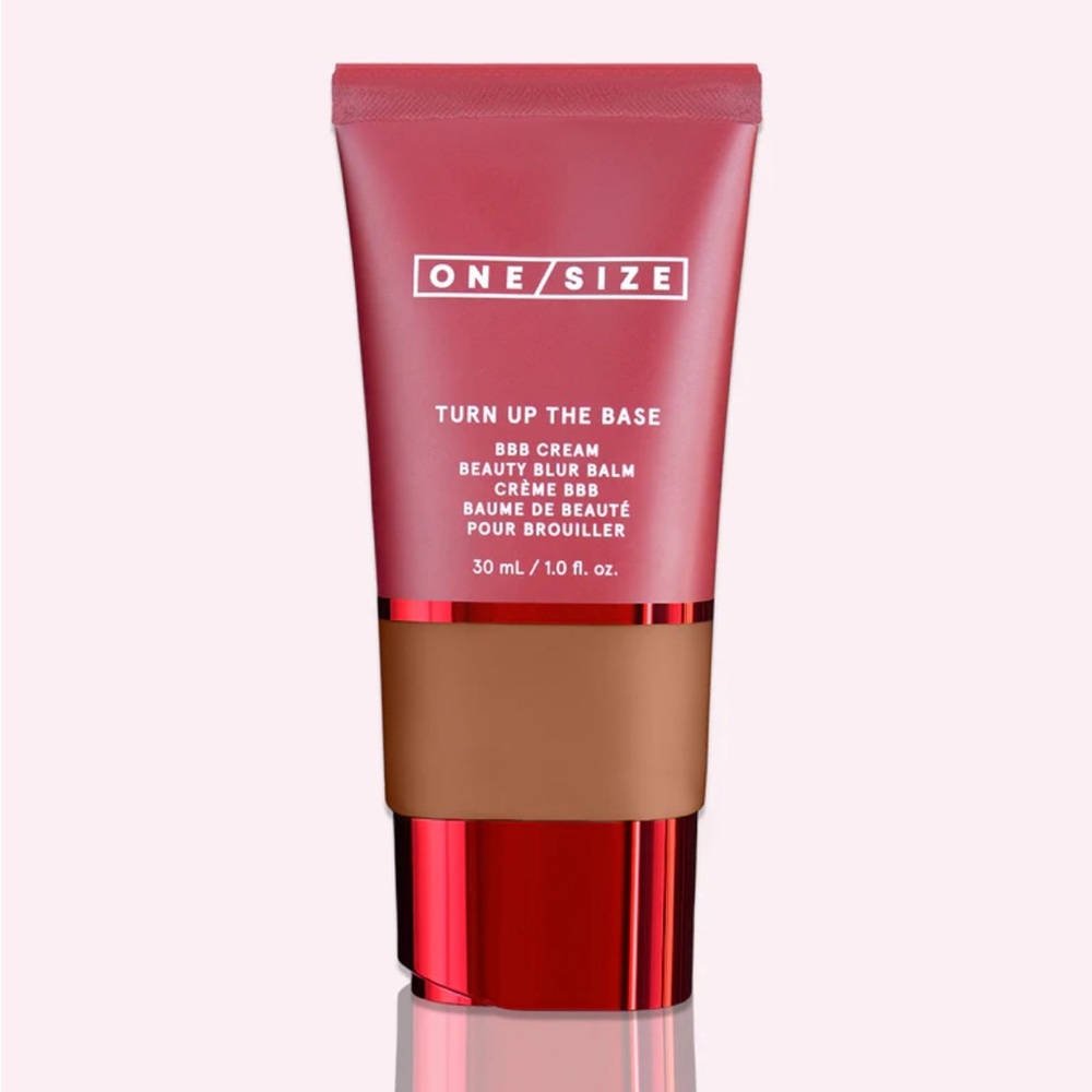 ONE/SIZE TURN UP THE BASE
BLURRING FOUNDATION- Dark 2